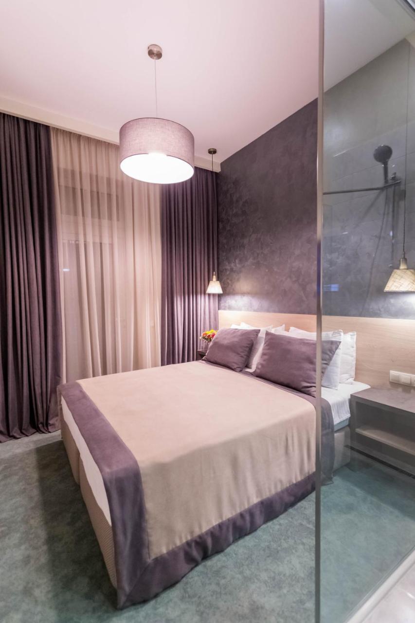 Luxury 3 Bedroom Apartment By Freedom Square City Center Tbilisi Exterior photo