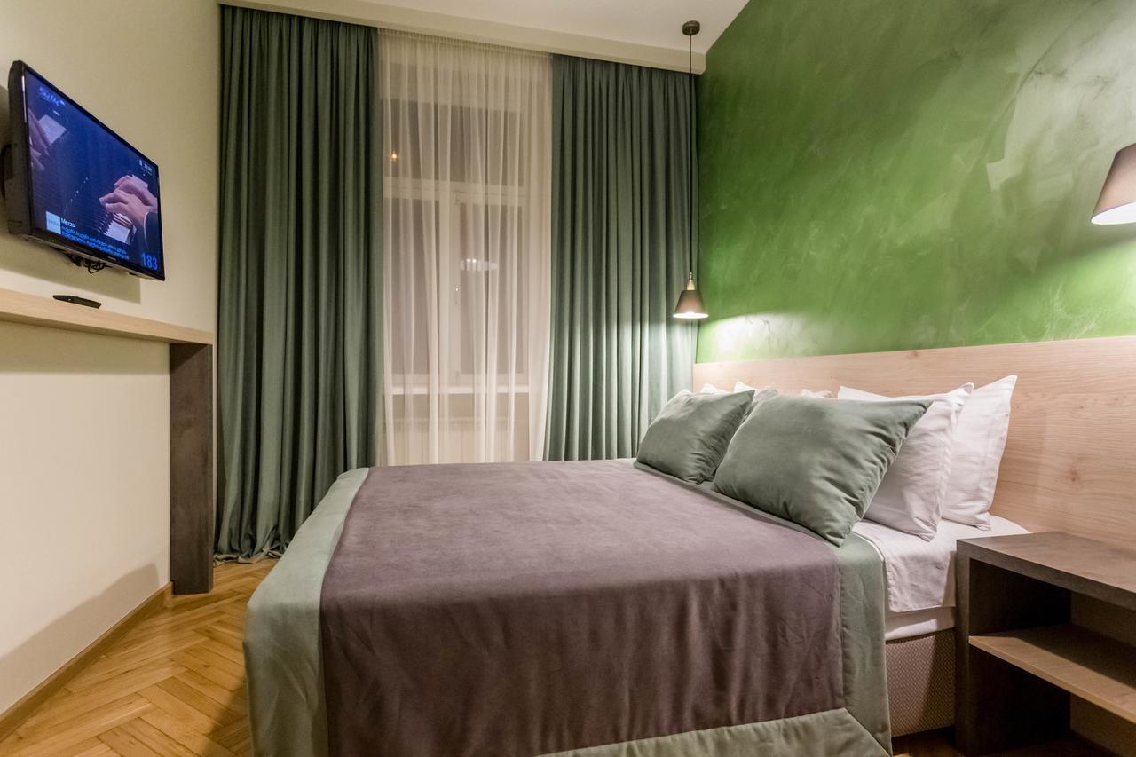 Luxury 3 Bedroom Apartment By Freedom Square City Center Tbilisi Exterior photo