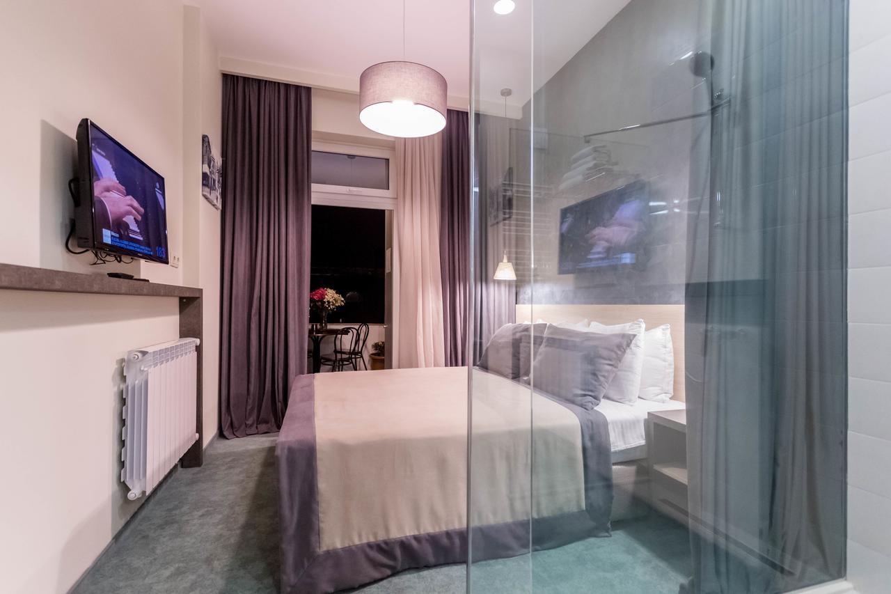 Luxury 3 Bedroom Apartment By Freedom Square City Center Tbilisi Exterior photo