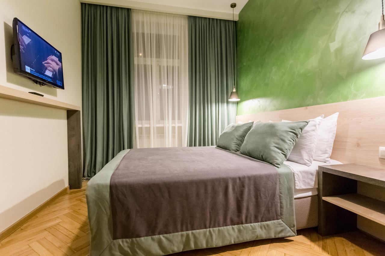 Luxury 3 Bedroom Apartment By Freedom Square City Center Tbilisi Exterior photo
