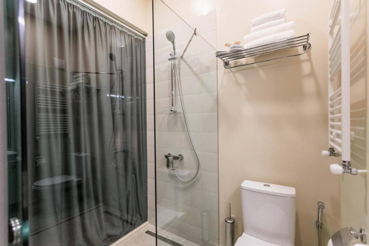 Luxury 3 Bedroom Apartment By Freedom Square City Center Tbilisi Exterior photo