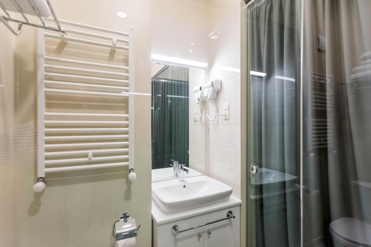 Luxury 3 Bedroom Apartment By Freedom Square City Center Tbilisi Exterior photo