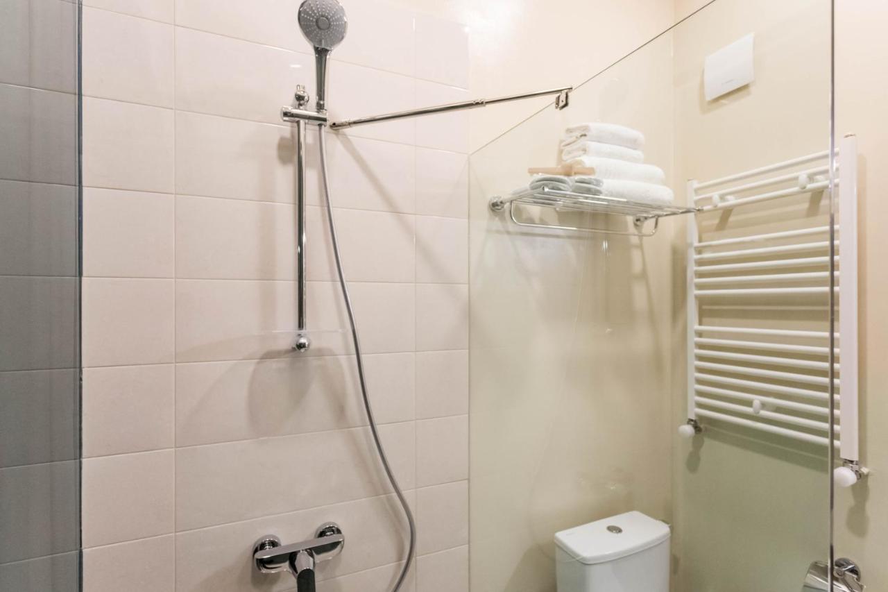 Luxury 3 Bedroom Apartment By Freedom Square City Center Tbilisi Exterior photo