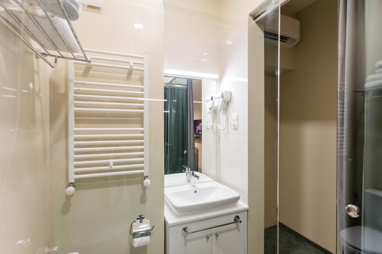 Luxury 3 Bedroom Apartment By Freedom Square City Center Tbilisi Exterior photo