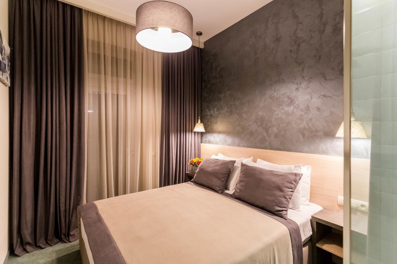 Luxury 3 Bedroom Apartment By Freedom Square City Center Tbilisi Exterior photo